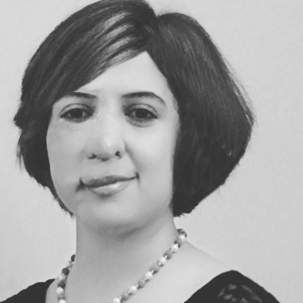 Meet your Posher, Ellahe